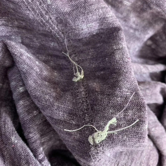 Aritzia Wilfred Free Top Henley 3/4 length sleeve Purple y2k 2000s Size XS - Picture 13 of 15